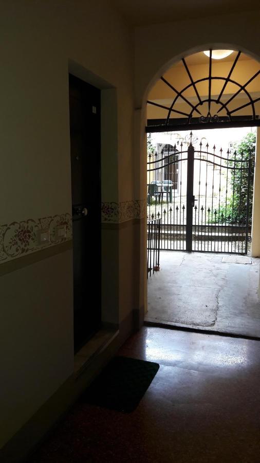 Bolognamania Apartments-Enjoy Экстерьер фото